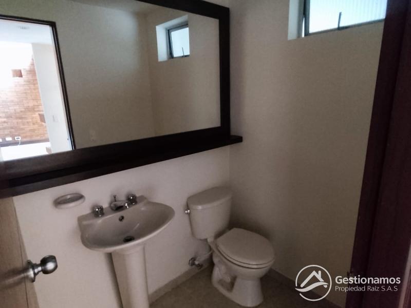 BAÑO SOCIAL.jpg